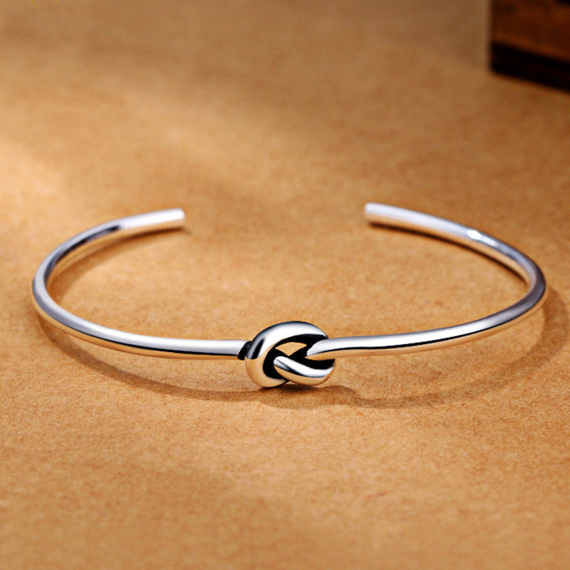 Brazalete geométrico plateado de cobre abierto con torcedor de cobre al por mayor